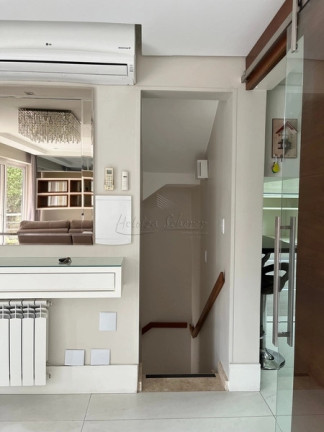 Imagem Casa com 3 Quartos à Venda, 181 m² em Vila Assunção - Porto Alegre Imagem Casa com 3 Quartos à Venda, 181 m² em Vila Assunção - Porto Alegre
