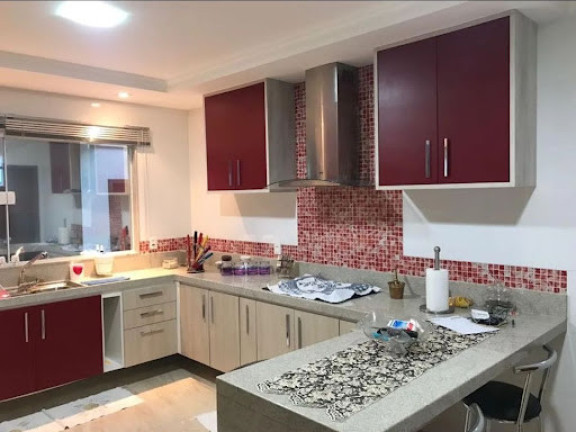 Casa com 4 Quartos à Venda, 220 m² em Itanhangá - Vila Velha