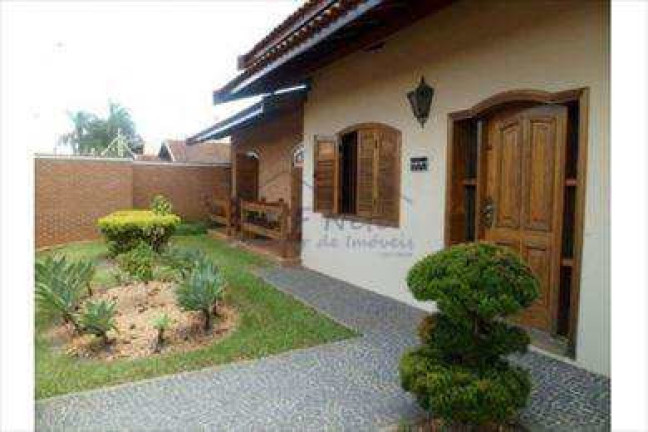 Imagem Casa com 4 Quartos à Venda, 700 m² em Cidade Jardim - Pirassununga Imagem Casa com 4 Quartos à Venda, 700 m² em Cidade Jardim - Pirassununga