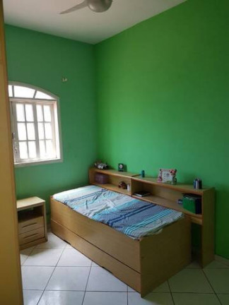 Imagem Casa com 3 Quartos à Venda, 330 m² em Mutua - São Gonçalo
