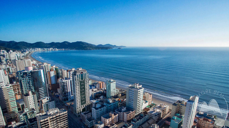 Imagem Apartamento com 5 Quartos à Venda, 282 m² em Meia Praia - Itapema Imagem Apartamento com 5 Quartos à Venda, 282 m² em Meia Praia - Itapema