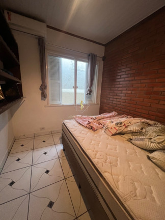 Imagem Casa com 5 Quartos à Venda, 180 m² em Centro - Guaratuba Imagem Casa com 5 Quartos à Venda, 180 m² em Centro - Guaratuba