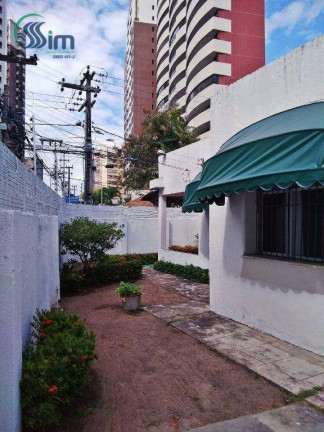 Imagem Casa com 4 Quartos à Venda, 151 m² em Cocó - Fortaleza Imagem Casa com 4 Quartos à Venda, 151 m² em Cocó - Fortaleza