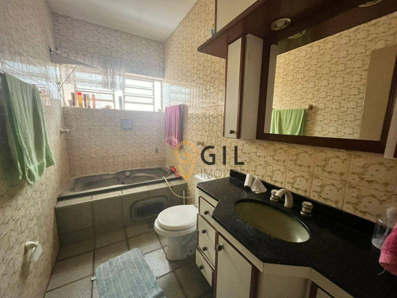 Imagem Casa com 6 Quartos à Venda, 220 m² em Parque Brasil - Jacareí Imagem Casa com 6 Quartos à Venda, 220 m² em Parque Brasil - Jacareí