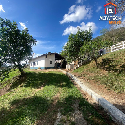 Imagem Imóvel com 2 Quartos à Venda, 5.000 m² em Zona Rural - Poços De Caldas Imagem Imóvel com 2 Quartos à Venda, 5.000 m² em Zona Rural - Poços De Caldas