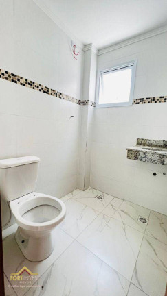 Imagem Imóvel com 2 Quartos à Venda, 67 m² em Vila Caiçara - Praia Grande Imagem Imóvel com 2 Quartos à Venda, 67 m² em Vila Caiçara - Praia Grande
