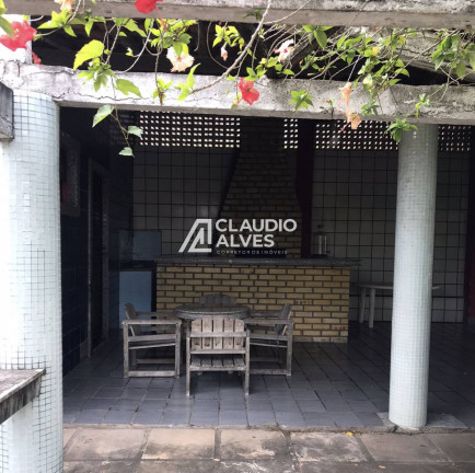 Imagem Casa com 4 Quartos à Venda, 200 m² em Muchila - Feira De Santana Imagem Casa com 4 Quartos à Venda, 200 m² em Muchila - Feira De Santana