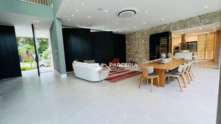 Imagem Casa com 8 Quartos à Venda, 800 m² em Riviera Módulo 12 - Bertioga Imagem Casa com 8 Quartos à Venda, 800 m² em Riviera Módulo 12 - Bertioga