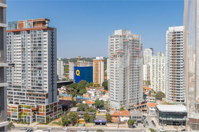 Imagem Imóvel com 3 Quartos à Venda,  em Jardim Das Acácias - São Paulo