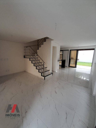 Imagem Casa com 3 Quartos à Venda, 122 m² em Lagoa Redonda - Fortaleza Imagem Casa com 3 Quartos à Venda, 122 m² em Lagoa Redonda - Fortaleza