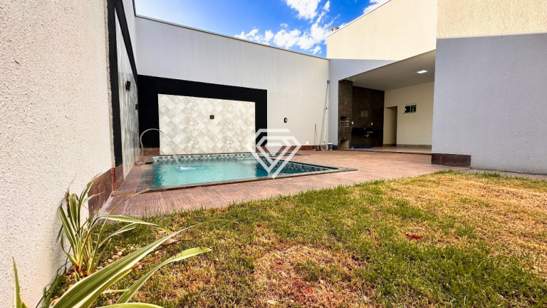 Imagem Casa com 4 Quartos à Venda, 180 m² em Plano Diretor Sul - Palmas Imagem Casa com 4 Quartos à Venda, 180 m² em Plano Diretor Sul - Palmas