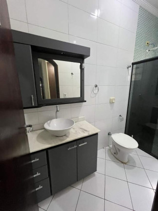 Imagem Casa com 2 Quartos à Venda, em Guilhermina - Praia Grande Imagem Casa com 2 Quartos à Venda, em Guilhermina - Praia Grande