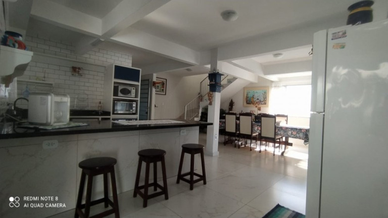 Imagem Sobrado com 4 Quartos à Venda, 240 m² em Itapuã - Pontal Do Paraná Imagem Sobrado com 4 Quartos à Venda, 240 m² em Itapuã - Pontal Do Paraná
