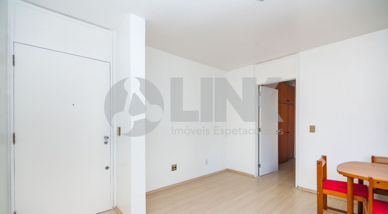 Imagem Apartamento com 1 Quarto à Venda, 36 m² em Higienópolis - Porto Alegre Imagem Apartamento com 1 Quarto à Venda, 36 m² em Higienópolis - Porto Alegre
