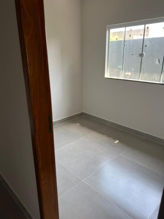 Imagem Casa com 3 Quartos à Venda, 125 m² em Parque Leblon - Londrina Imagem Casa com 3 Quartos à Venda, 125 m² em Parque Leblon - Londrina