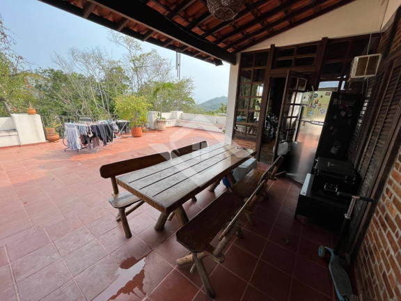 Imagem Casa com 4 Quartos à Venda, 275 m² em Itaipu - Niterói Imagem Casa com 4 Quartos à Venda, 275 m² em Itaipu - Niterói