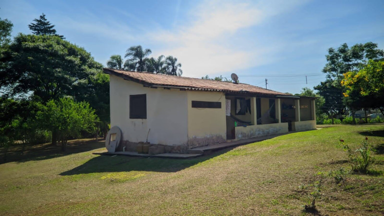 Imagem Chácara com 2 Quartos à Venda, 1.400 m² em Centro - Capela Do Alto Imagem Chácara com 2 Quartos à Venda, 1.400 m² em Centro - Capela Do Alto