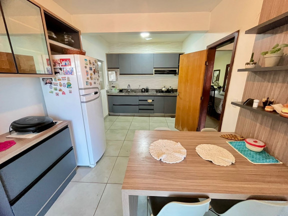 Imagem Casa com 3 Quartos à Venda, 300 m² em Setor Habitacional Arniqueira (águas Claras) - Brasília Imagem Casa com 3 Quartos à Venda, 300 m² em Setor Habitacional Arniqueira (águas Claras) - Brasília