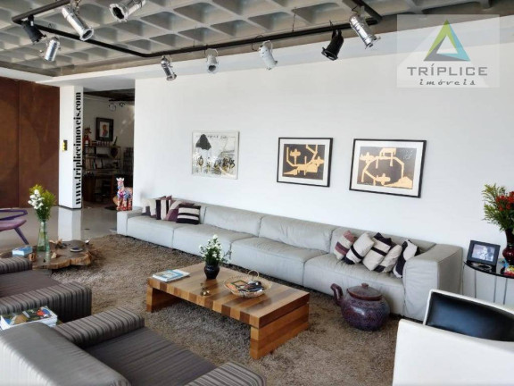 Imagem Casa com 4 Quartos à Venda, 700 m² em Novo Horizonte - Juiz De Fora Imagem Casa com 4 Quartos à Venda, 700 m² em Novo Horizonte - Juiz De Fora