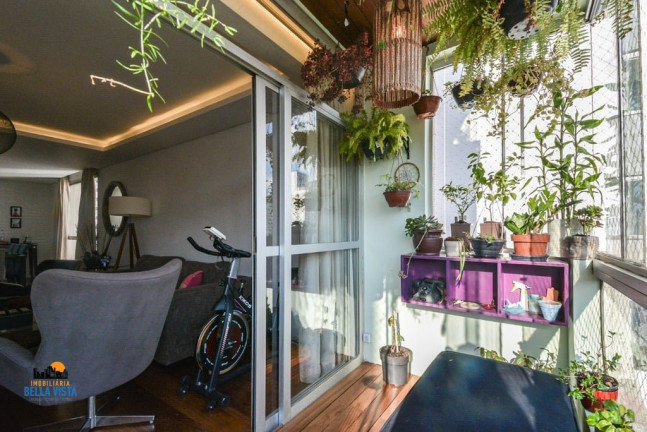 Imagem Apartamento com 4 Quartos à Venda,  em Moema - São Paulo