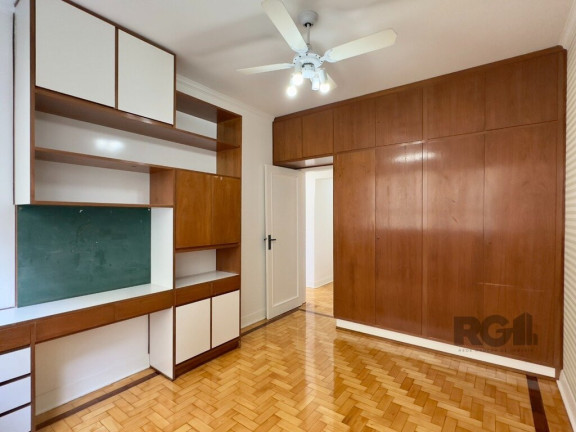 Imagem Apartamento com 3 Quartos à Venda, 170 m² em Centro Histórico - Porto Alegre Imagem Apartamento com 3 Quartos à Venda, 170 m² em Centro Histórico - Porto Alegre