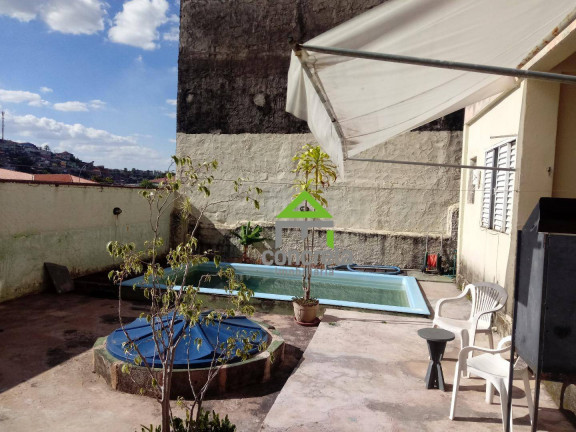 Imagem Casa com 7 Quartos à Venda, 300 m² em Jardim Nomura - Cotia Imagem Casa com 7 Quartos à Venda, 300 m² em Jardim Nomura - Cotia