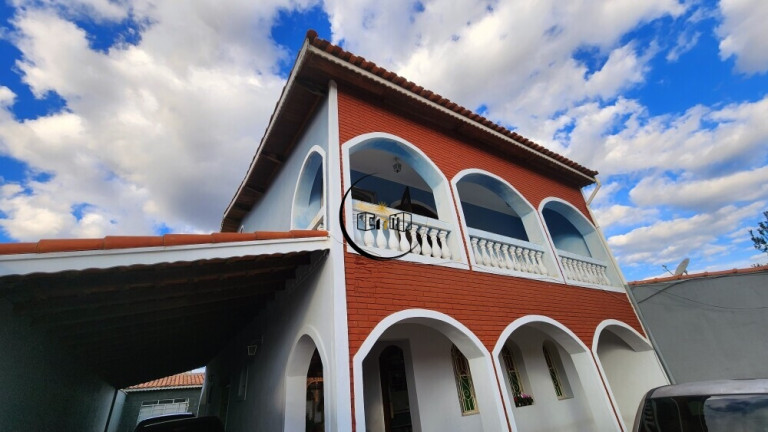 Casa com 3 Quartos à Venda, 244 m² em Vila São João - Itupeva