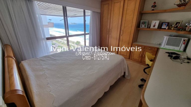 Imagem Apartamento com 4 Quartos à Venda, 310 m² em Barra Da Tijuca - Rio De Janeiro