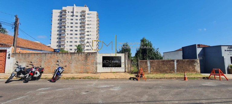 Imagem Terreno à Venda, 509 m² em Centro - Botucatu Imagem Terreno à Venda, 509 m² em Centro - Botucatu