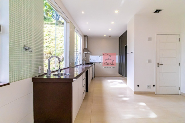 Imagem Casa com 5 Quartos à Venda, 436 m² em Vila Progresso - Niterói Imagem Casa com 5 Quartos à Venda, 436 m² em Vila Progresso - Niterói