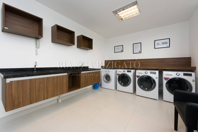 Imagem Apartamento com 1 Quarto à Venda, 17 m² em Prado Velho - Curitiba Imagem Apartamento com 1 Quarto à Venda, 17 m² em Prado Velho - Curitiba