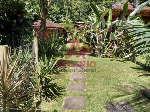 Imagem Casa com 5 Quartos à Venda, 3.000 m² em Praia Do Flamengo - Ubatuba