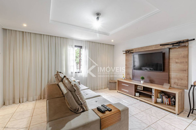 Imagem Sobrado com 4 Quartos à Venda, 276 m² em Capão Da Imbuia - Curitiba Imagem Sobrado com 4 Quartos à Venda, 276 m² em Capão Da Imbuia - Curitiba
