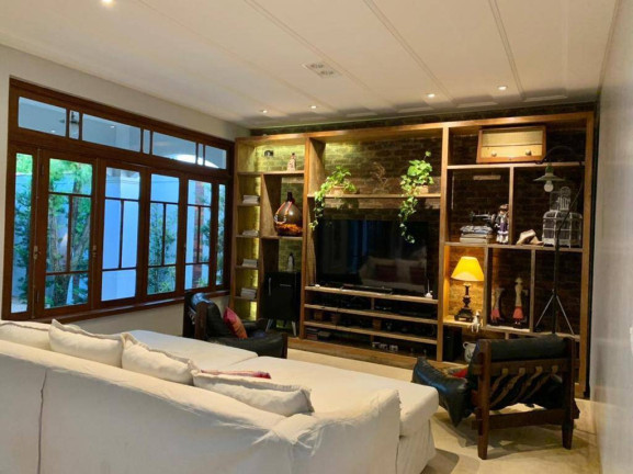 Imagem Casa com 4 Quartos à Venda, 1.000 m² em Centro - Porto Seguro