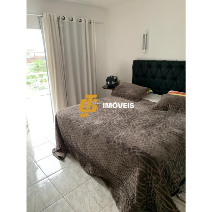 Imagem Casa com 4 Quartos à Venda, 201 m² em Cedros - Camboriú Imagem Casa com 4 Quartos à Venda, 201 m² em Cedros - Camboriú