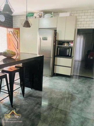 Imagem Imóvel com 2 Quartos à Venda, 99 m² em Tude Bastos (sítio Do Campo) - Praia Grande Imagem Imóvel com 2 Quartos à Venda, 99 m² em Tude Bastos (sítio Do Campo) - Praia Grande