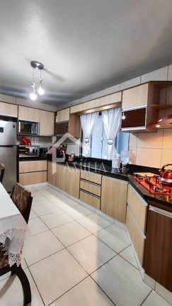 Imagem Casa com 2 Quartos à Venda, 160 m² em Aventureiro - Joinville
