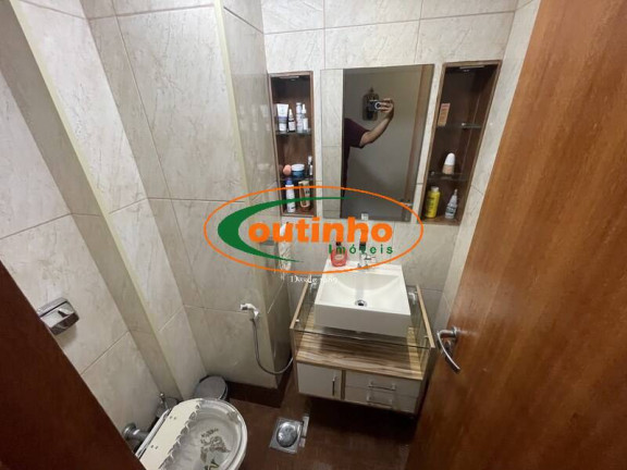 Imagem Apartamento com 3 Quartos à Venda, 92 m² em Tijuca - Rio De Janeiro Imagem Apartamento com 3 Quartos à Venda, 92 m² em Tijuca - Rio De Janeiro