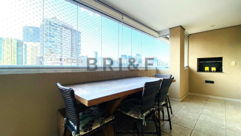 Imagem Apartamento com 3 Quartos à Venda ou Locação, 126 m² em Brooklin - São Paulo Imagem Apartamento com 3 Quartos à Venda ou Locação, 126 m² em Brooklin - São Paulo