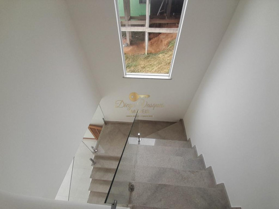 Imagem Casa com 3 Quartos à Venda, 242 m² em Tijuca - Teresópolis Imagem Casa com 3 Quartos à Venda, 242 m² em Tijuca - Teresópolis