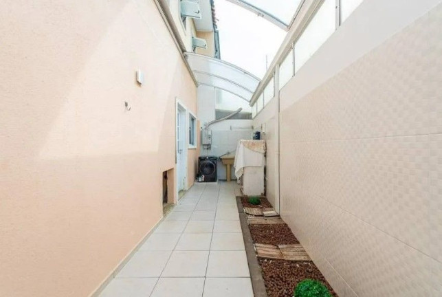 Imagem Casa com 3 Quartos à Venda, 140 m² em Boqueirão - Curitiba Imagem Casa com 3 Quartos à Venda, 140 m² em Boqueirão - Curitiba