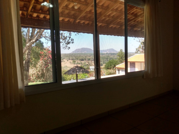 Imagem Imóvel com 3 Quartos à Venda, 2.500 m² em Portal Das Colinas - Bofete Imagem Imóvel com 3 Quartos à Venda, 2.500 m² em Portal Das Colinas - Bofete