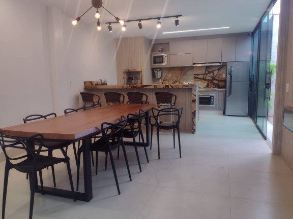 Imagem Sobrado com 3 Quartos à Venda, 314 m² em Anápolis City - Anápolis Imagem Sobrado com 3 Quartos à Venda, 314 m² em Anápolis City - Anápolis