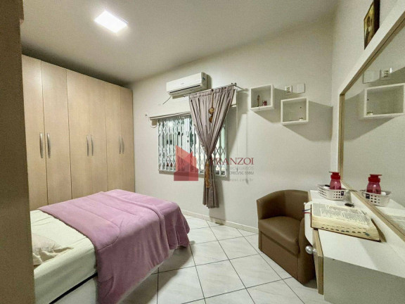 Imagem Casa com 4 Quartos para Alugar, 180 m² em Fazenda - Itajaí Imagem Casa com 4 Quartos para Alugar, 180 m² em Fazenda - Itajaí