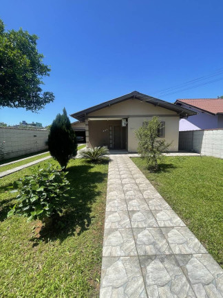 Imagem Casa com 2 Quartos à Venda, 137 m² em Olaria - Canoas Imagem Casa com 2 Quartos à Venda, 137 m² em Olaria - Canoas