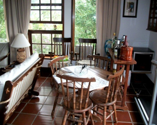 Imagem Casa com 4 Quartos à Venda, 260 m² em Caxangá - Teresópolis Imagem Casa com 4 Quartos à Venda, 260 m² em Caxangá - Teresópolis