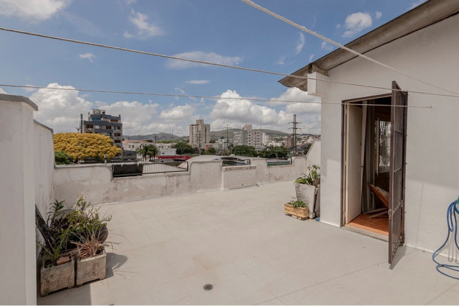 Imagem Cobertura com 2 Quartos à Venda, 131 m² em Jardim Botânico - Porto Alegre Imagem Cobertura com 2 Quartos à Venda, 131 m² em Jardim Botânico - Porto Alegre