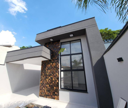 Imagem Casa com 3 Quartos à Venda, 98 m²