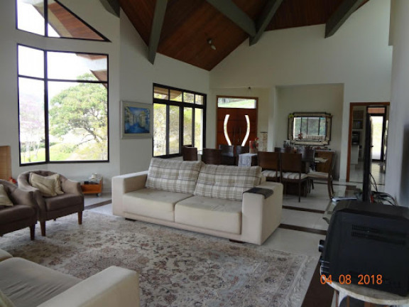 Imagem Sobrado com 3 Quartos à Venda, 500 m² em Jambeiro - Jambeiro