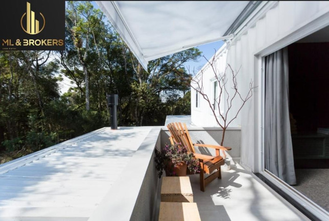 Imagem Casa com 4 Quartos à Venda, 345 m² em Santa Felicidade - Curitiba Imagem Casa com 4 Quartos à Venda, 345 m² em Santa Felicidade - Curitiba